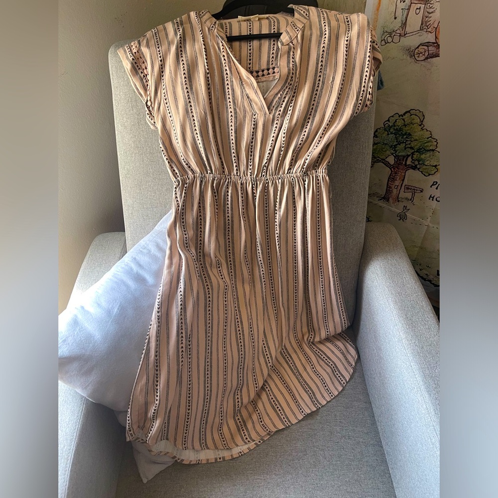 Large midi maternity dress